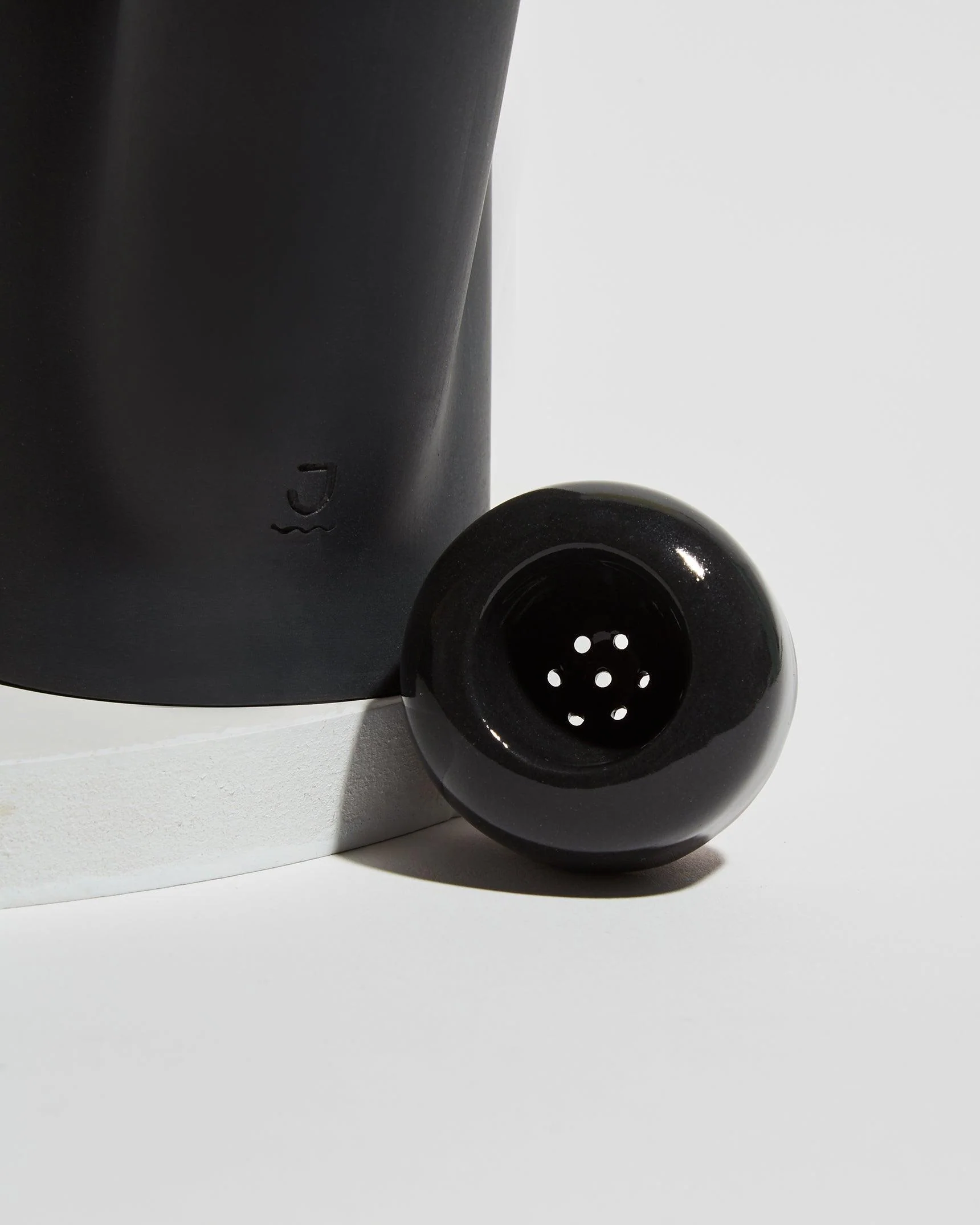 Bough Ceramic Bong - Image 10