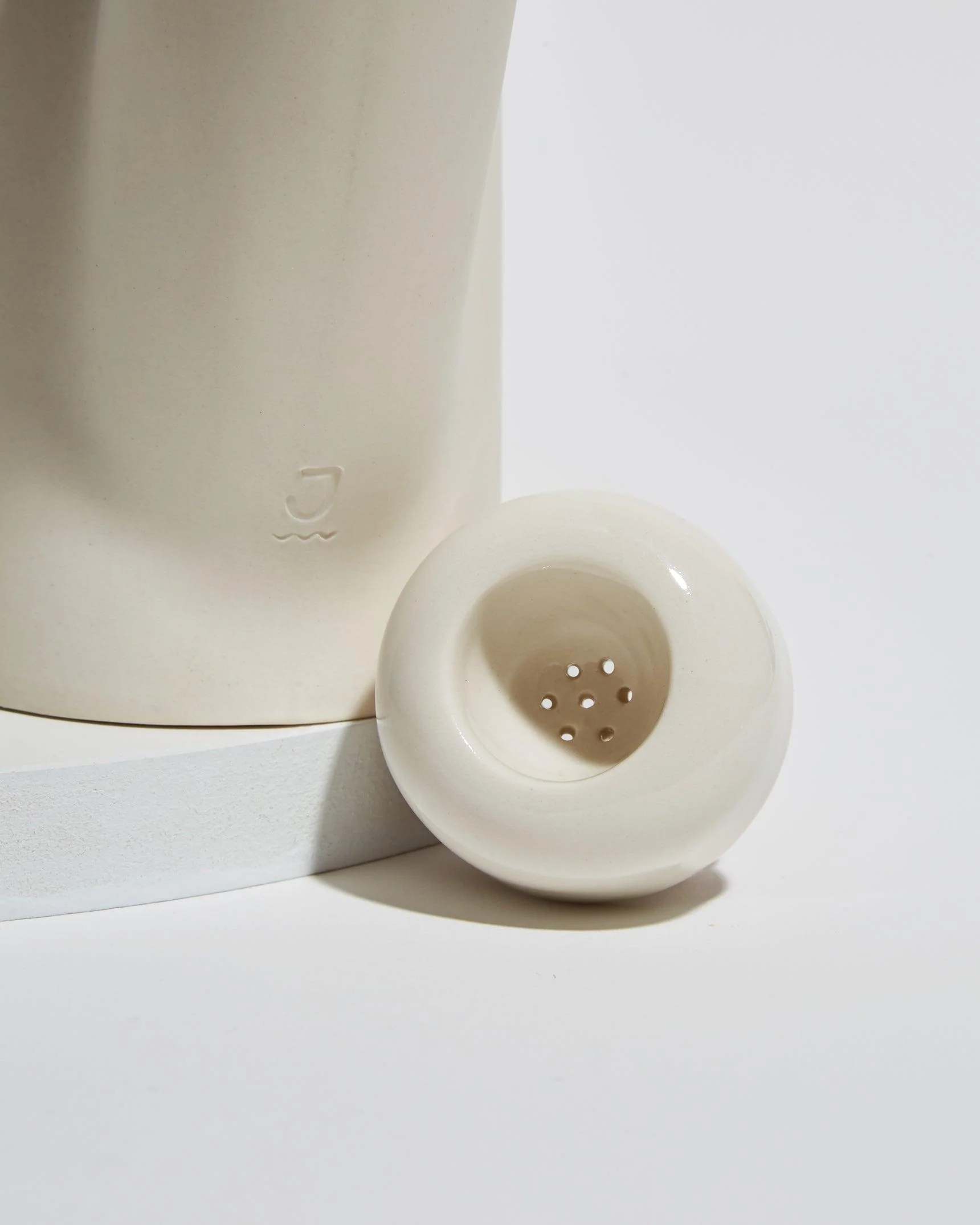 Bough Ceramic Bong - Image 11