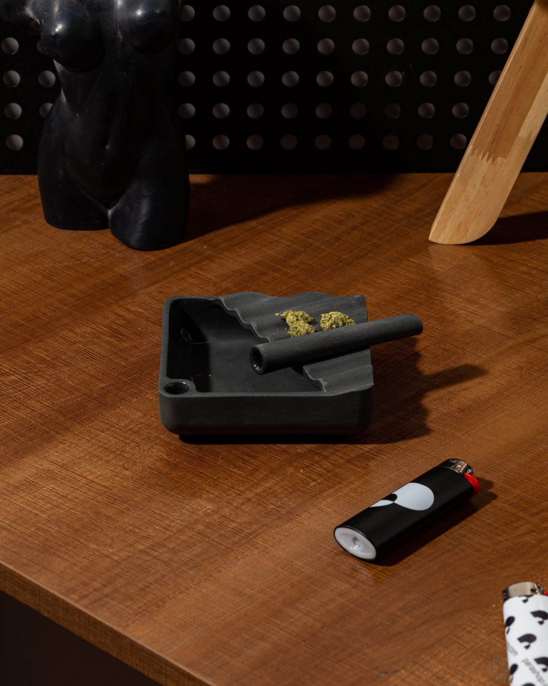 One-Hitter + Ashtray Set - Image 6