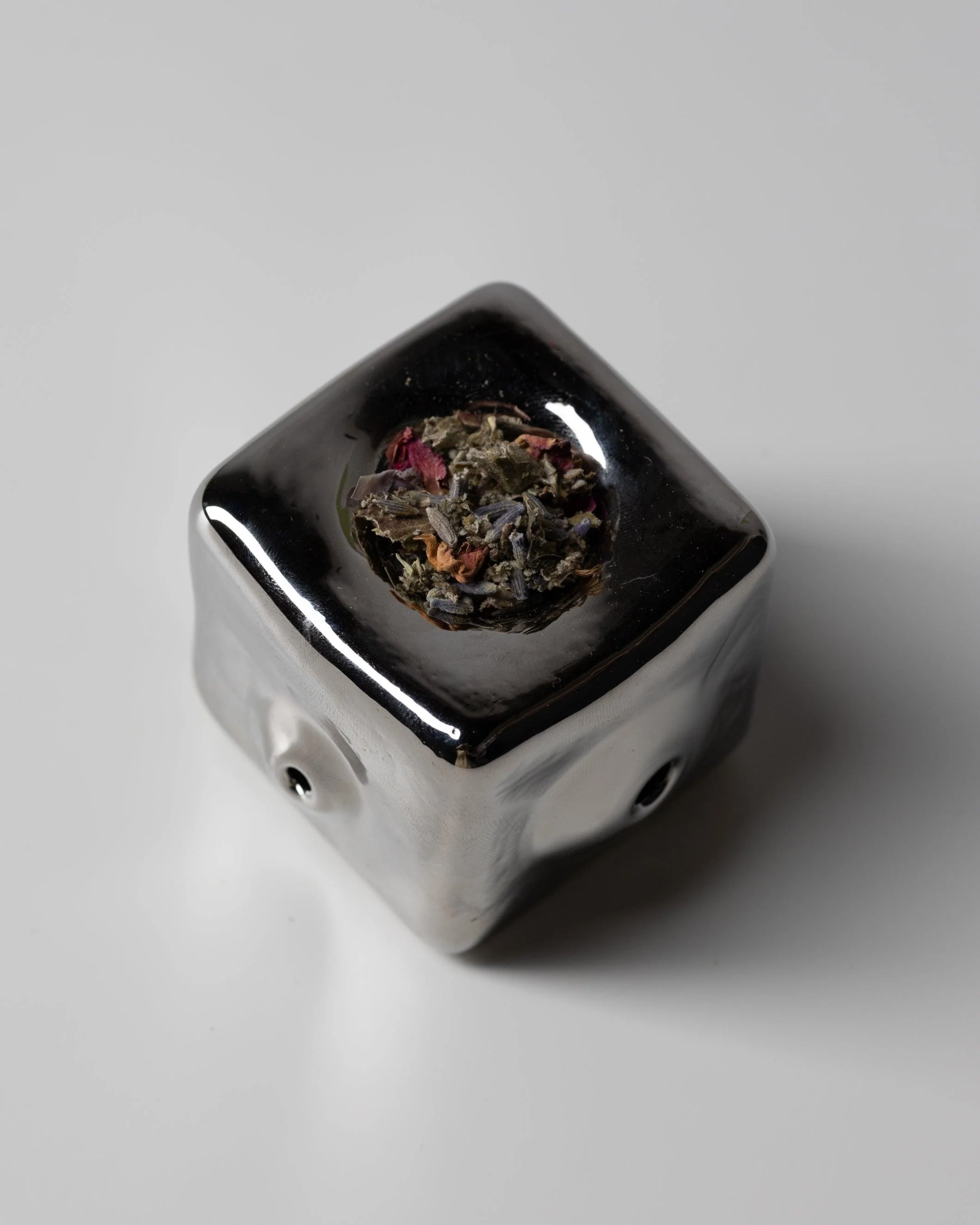 Cube Glass Pipe | Chrome Edition - Image 5