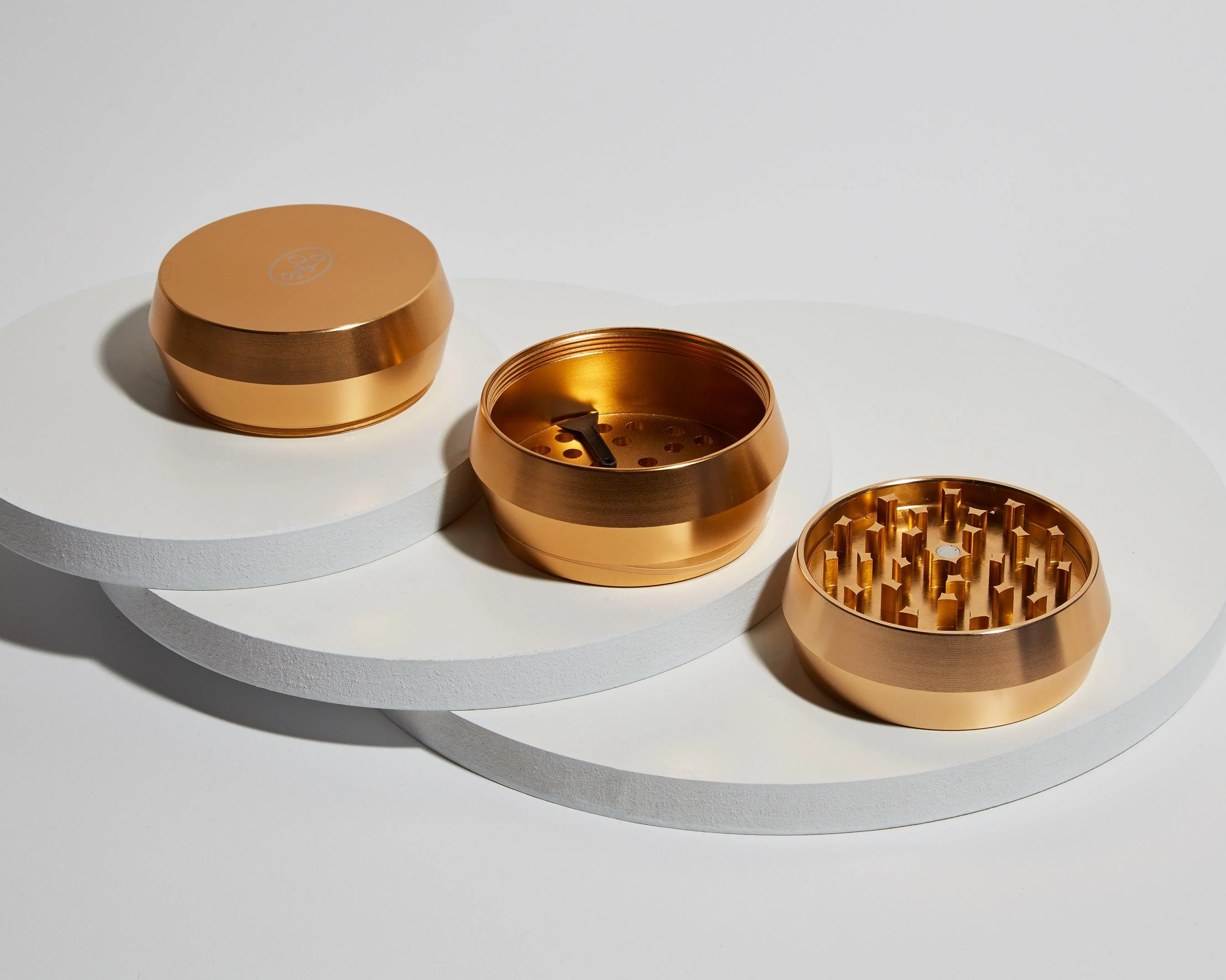 Gilded 3-Piece Grinder - Image 3