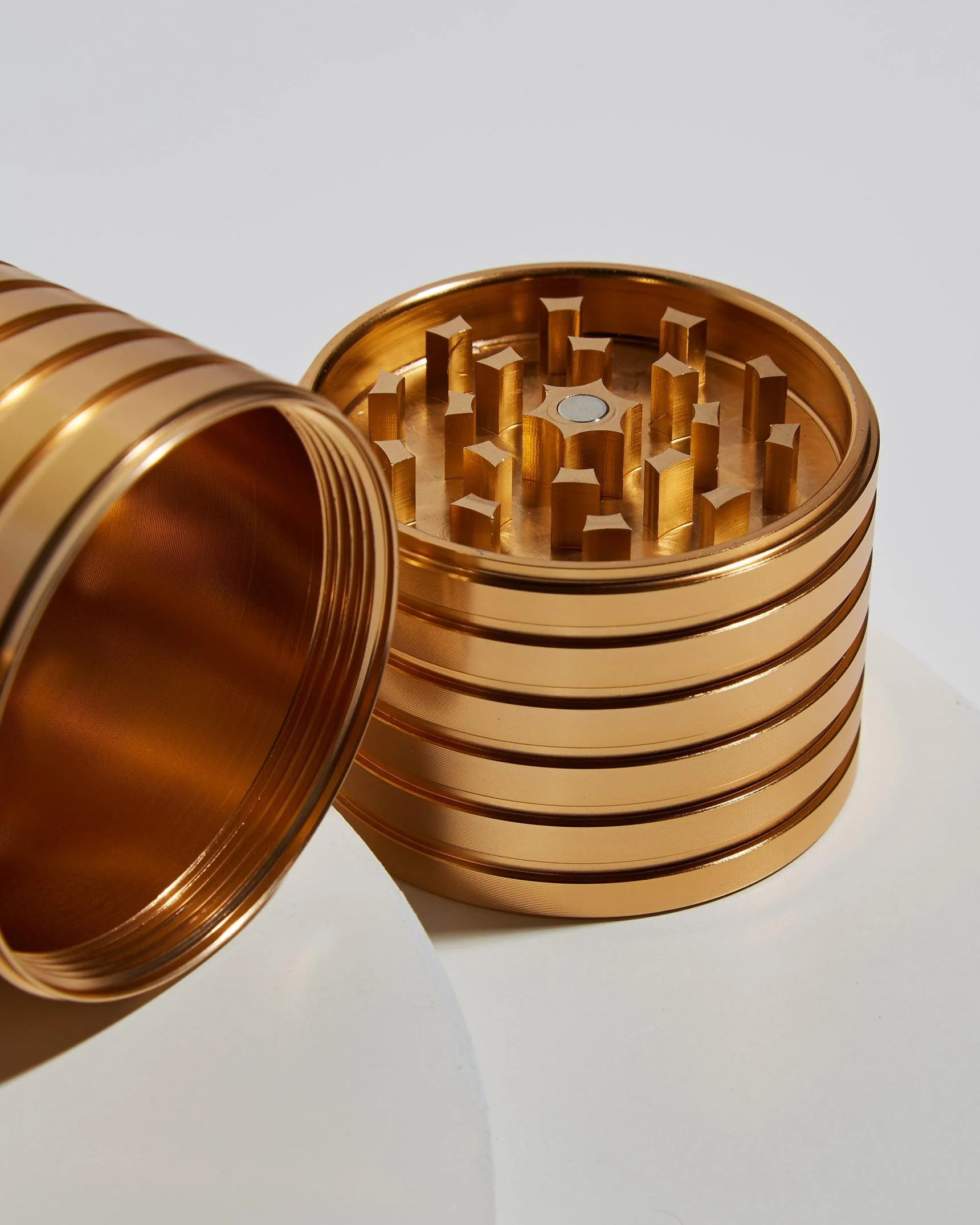 Pillar 3-Piece Grinder - Image 4